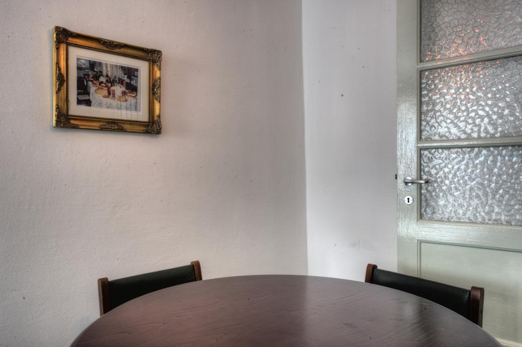 Stay Local In Alfama! Alice Central Home, Near River Lisbon Luaran gambar