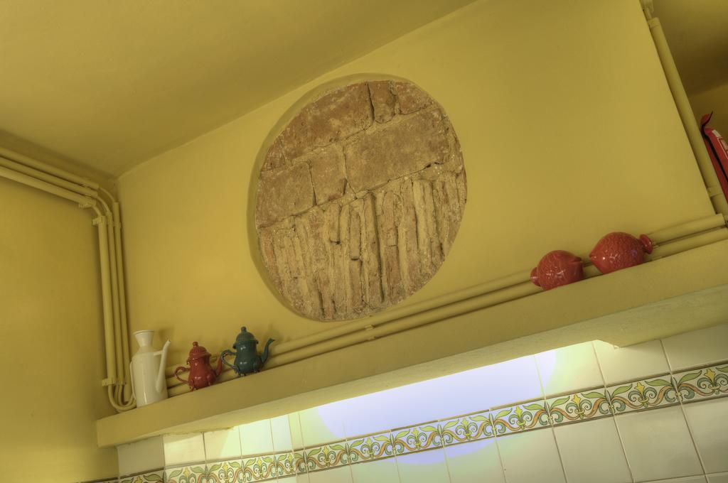 Stay Local In Alfama! Alice Central Home, Near River Lisbon Luaran gambar