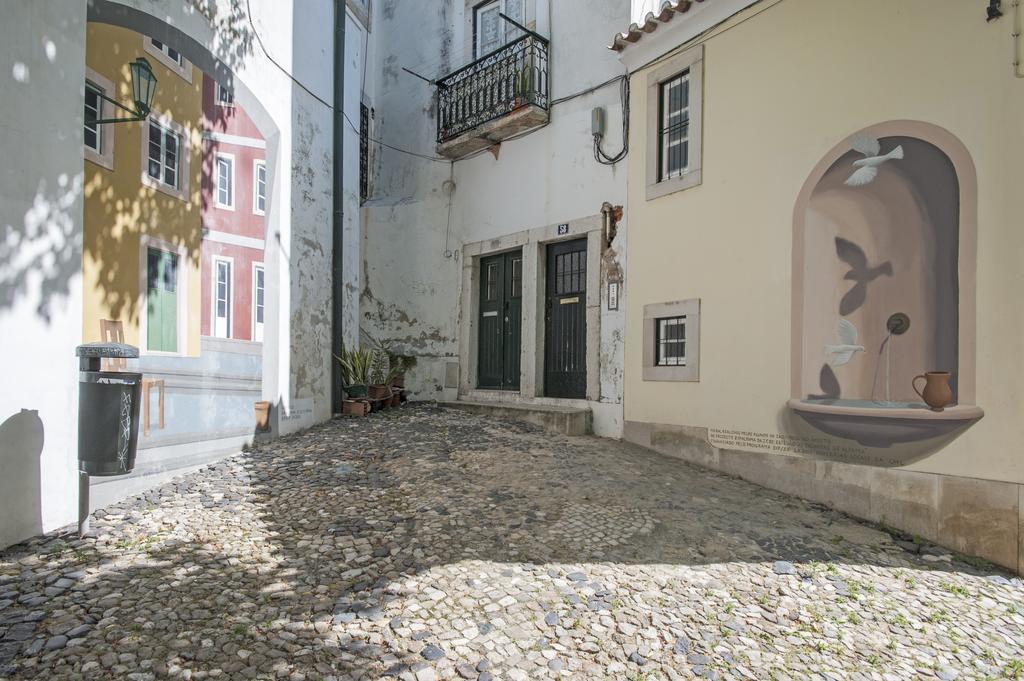 Stay Local In Alfama! Alice Central Home, Near River Lisbon Luaran gambar