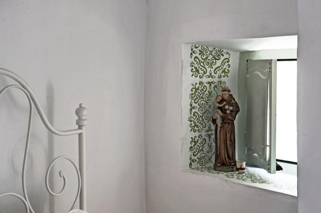 Stay Local In Alfama! Alice Central Home, Near River Lisbon Luaran gambar